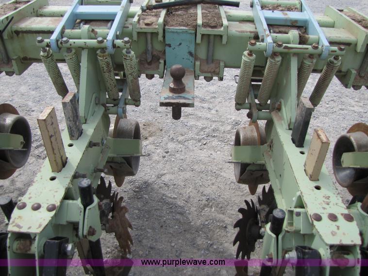 image for item 4249 Orthman 1tRIPr 12R30 strip till