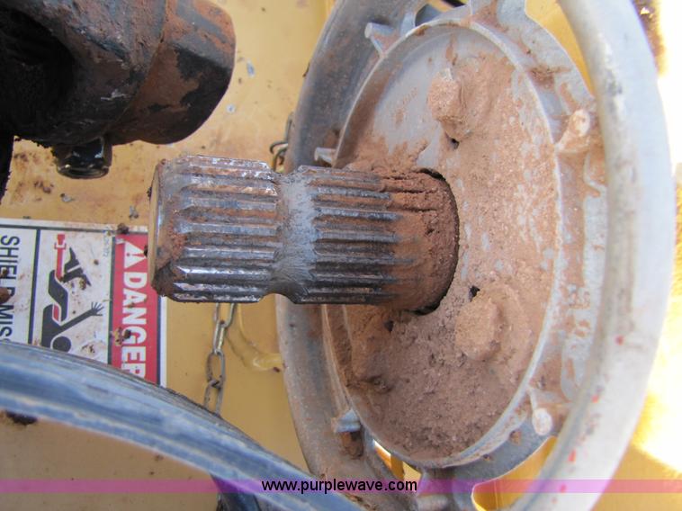 image for item 9512 Tiger TWR-120 10' single wing mower with Tiger offset hitch