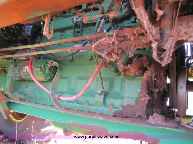 image for item 9513 1995 John Deere 7450 cotton stripper
