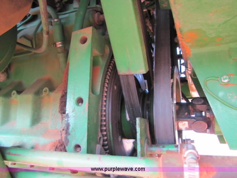 image for item 9513 1995 John Deere 7450 cotton stripper