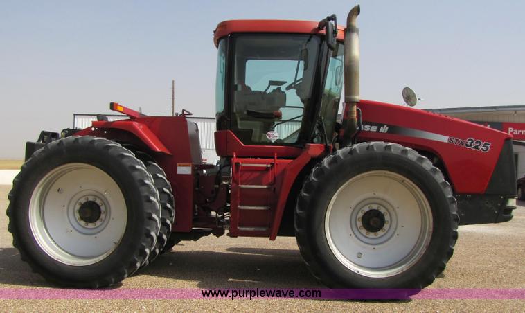 image for item 9514 2004 Case IH STX325 articulated 4WD tractor