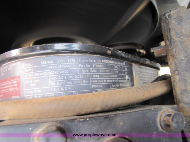 image for item 9514 2004 Case IH STX325 articulated 4WD tractor