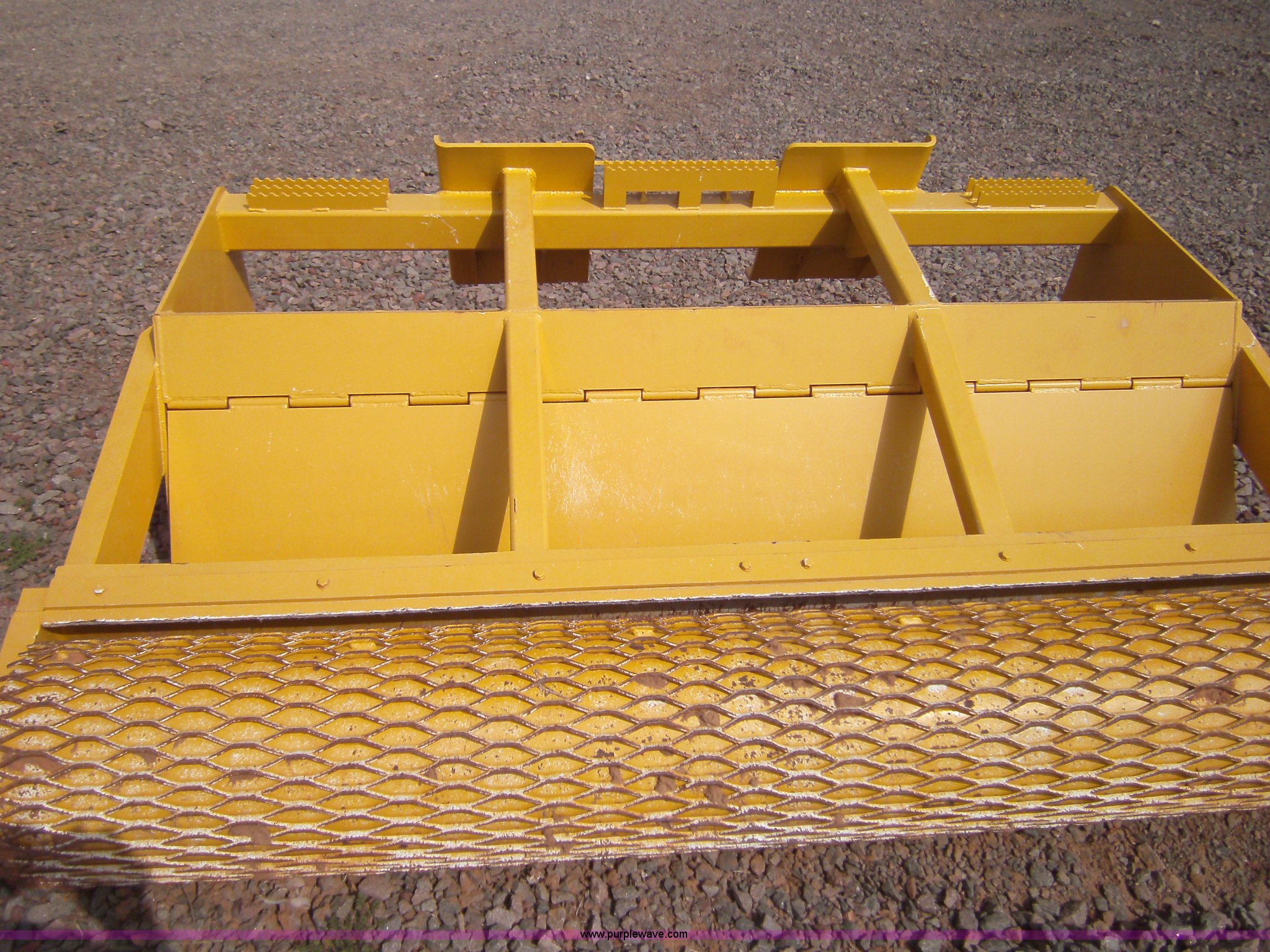 in Childress, TX Item 4225 sold Purple Wave