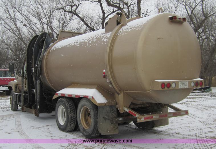 image for item 2982 1995 Chevrolet Kodiak refuse truck