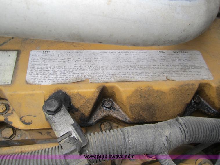 image for item 2982 1995 Chevrolet Kodiak refuse truck