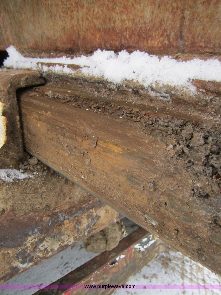 image for item 2982 1995 Chevrolet Kodiak refuse truck