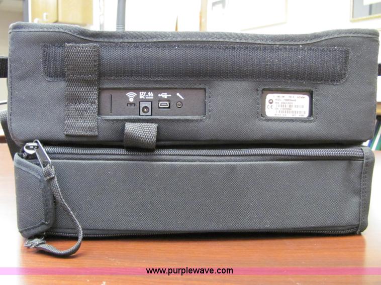 image for item 3038 (5) Motorola M800 bag phones