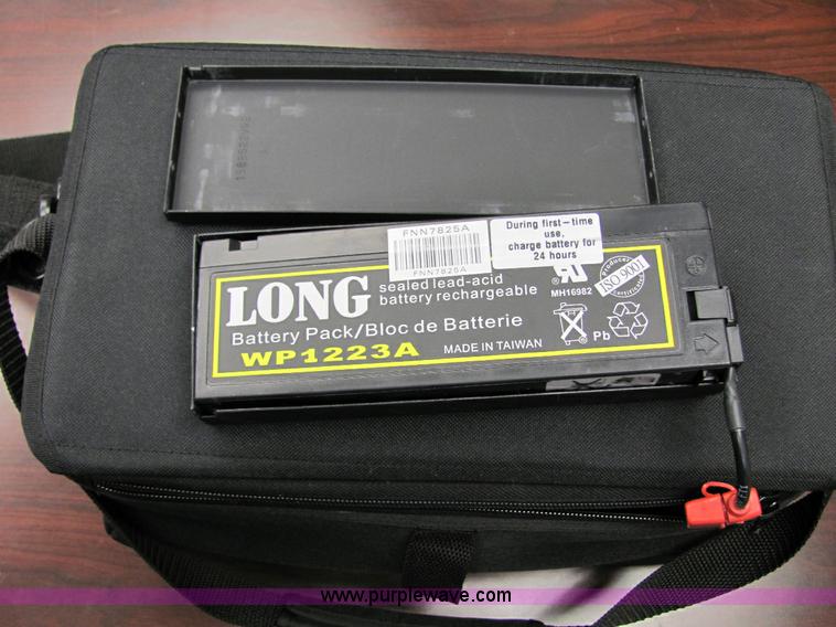 image for item 3039 (5) Motorola M800 bag phones