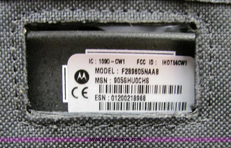 image for item 3039 (5) Motorola M800 bag phones