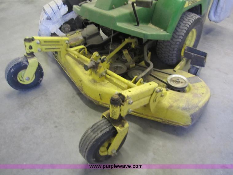 image for item 3064 John Deere F525 front deck mower