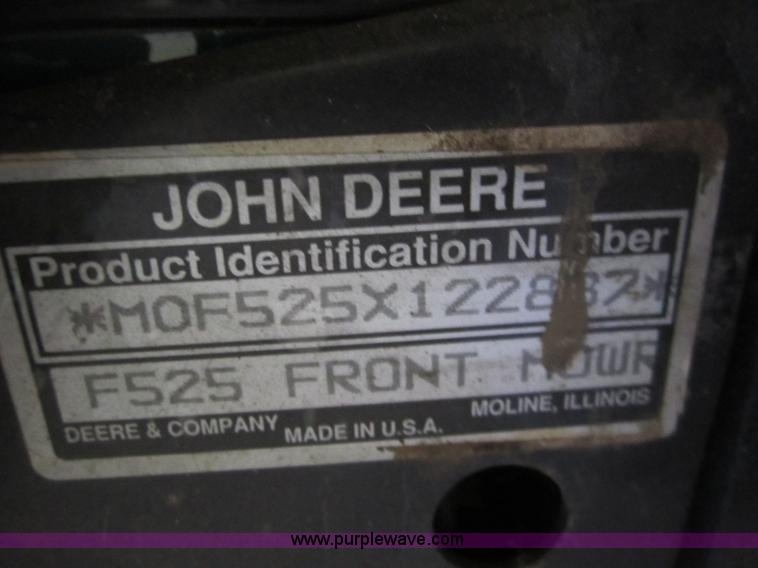 image for item 3064 John Deere F525 front deck mower