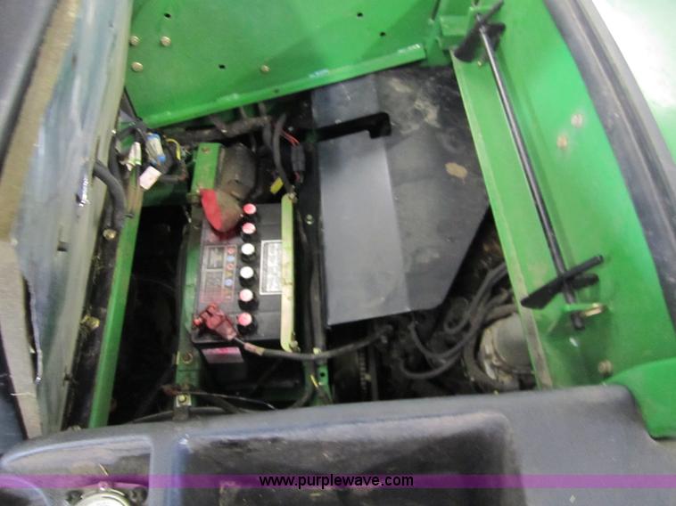 image for item 3065 2004 John Deere 1420 series II front deck mower