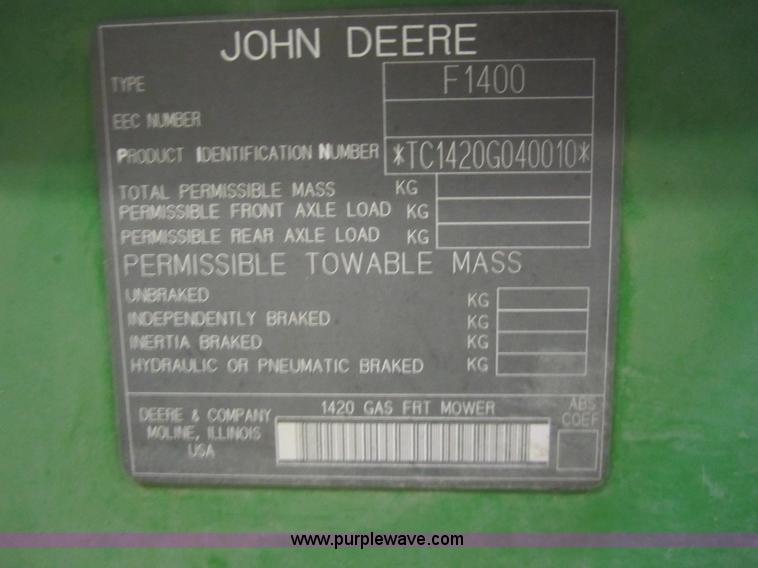 image for item 3065 2004 John Deere 1420 series II front deck mower