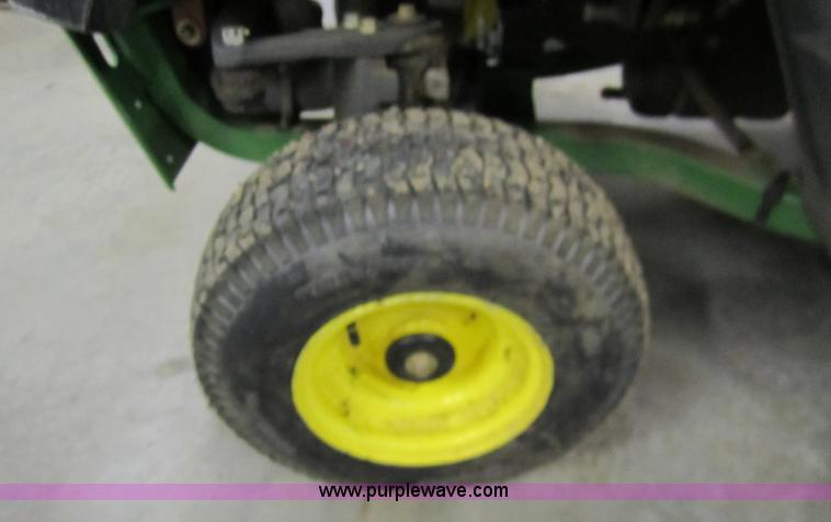 image for item 3065 2004 John Deere 1420 series II front deck mower