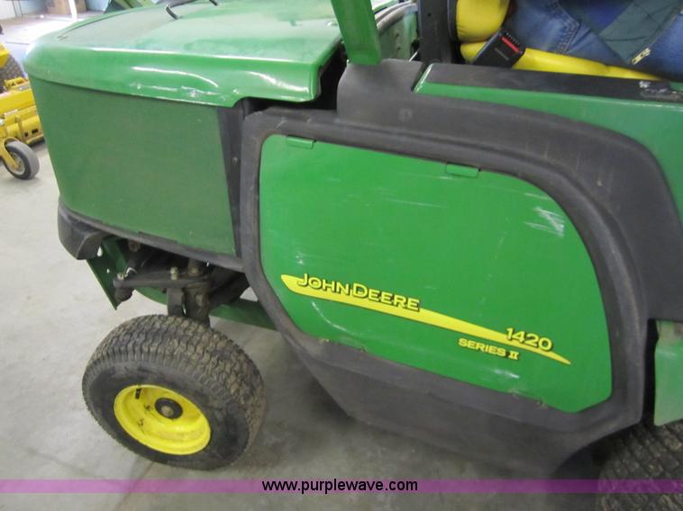 image for item 3065 2004 John Deere 1420 series II front deck mower