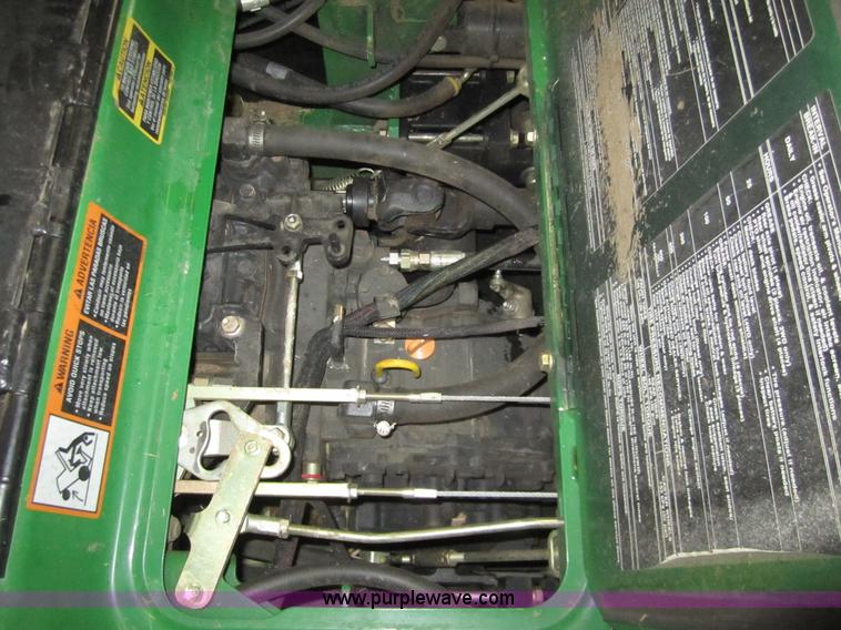 image for item 3065 2004 John Deere 1420 series II front deck mower