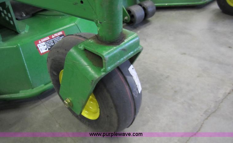 image for item 3065 2004 John Deere 1420 series II front deck mower