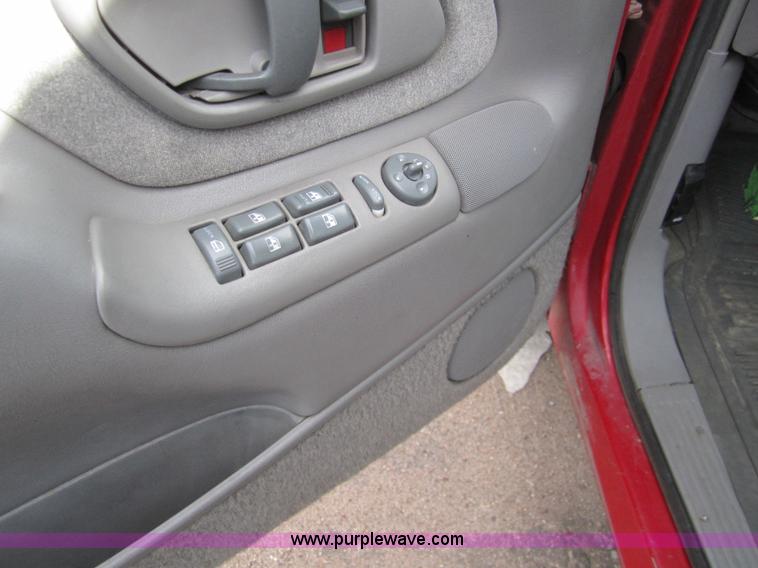 image for item 3214 1999 Chevrolet Tahoe K1500 LS SUV