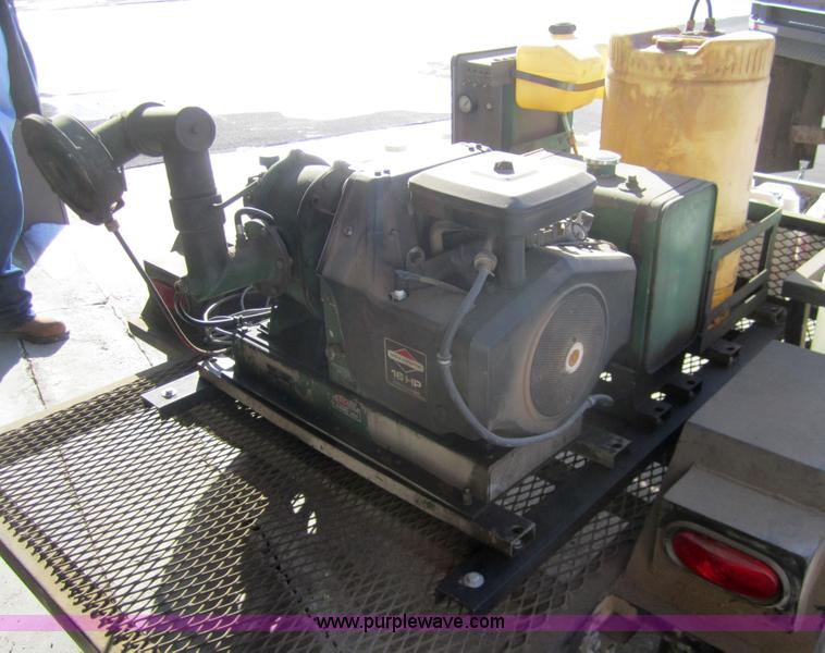 image for item 3348 Leco UVL1600 mosquito fogger