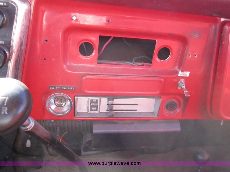 image for item 3435 1971 Chevrolet C50 truck cab and chassis