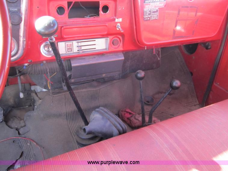 image for item 3435 1971 Chevrolet C50 truck cab and chassis