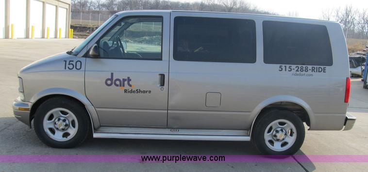 image for item 4034 2005 Chevrolet Astro van