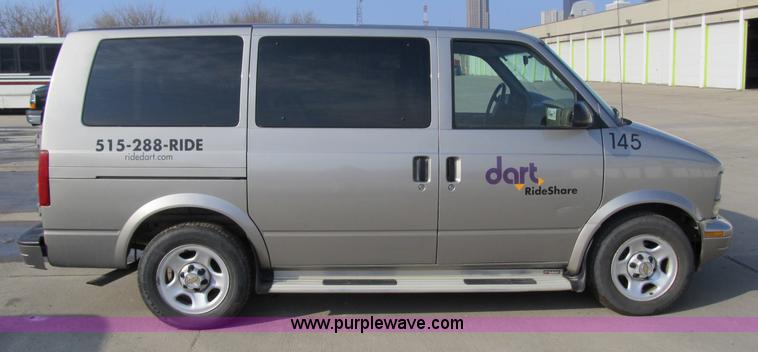 image for item 4036 2005 Chevrolet Astro van