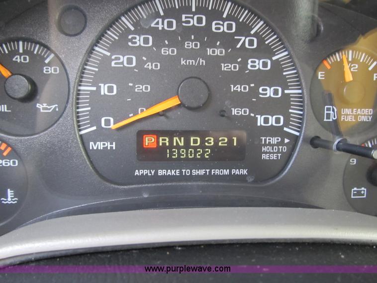 image for item 4036 2005 Chevrolet Astro van