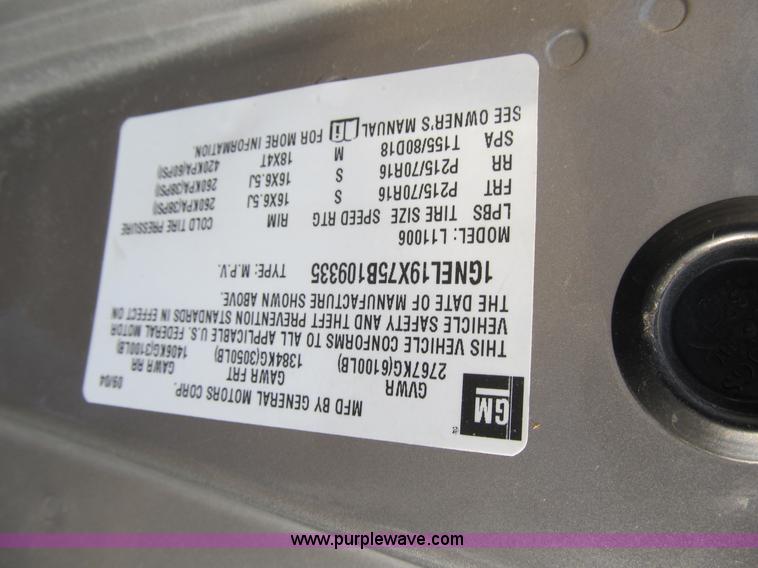 image for item 4036 2005 Chevrolet Astro van