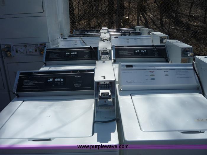 image for item 4452 (10) 1999 Whirlpool washers
