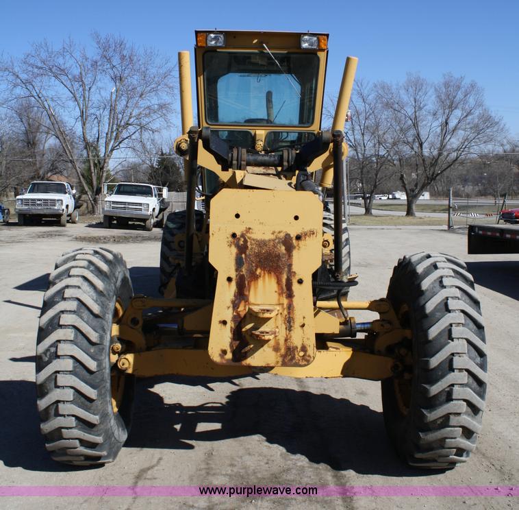 image for item 5058 1989 Champion 720A motor grader
