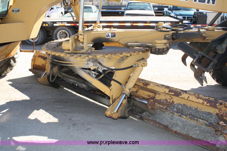 image for item 5058 1989 Champion 720A motor grader