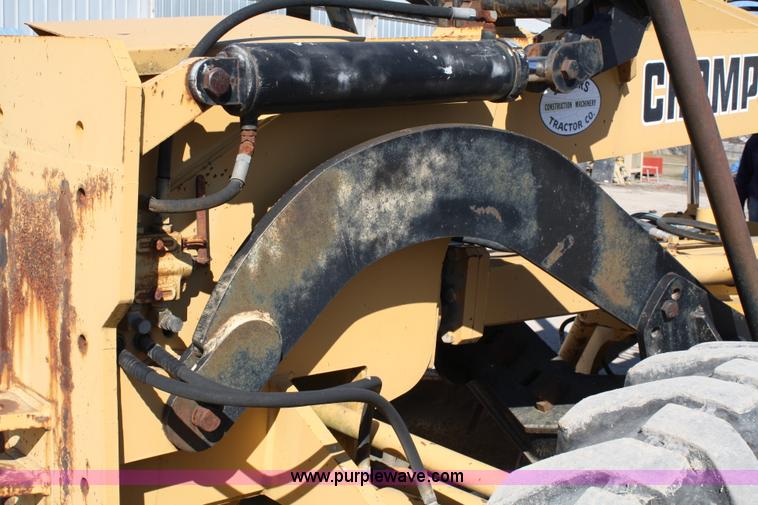 image for item 5058 1989 Champion 720A motor grader
