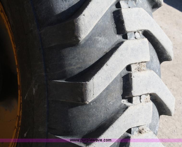 image for item 5058 1989 Champion 720A motor grader