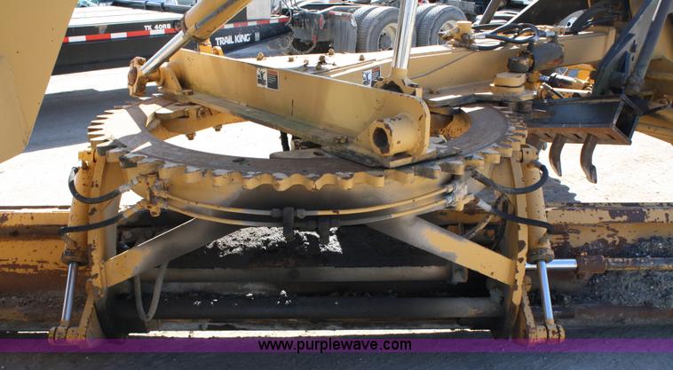 image for item 5058 1989 Champion 720A motor grader