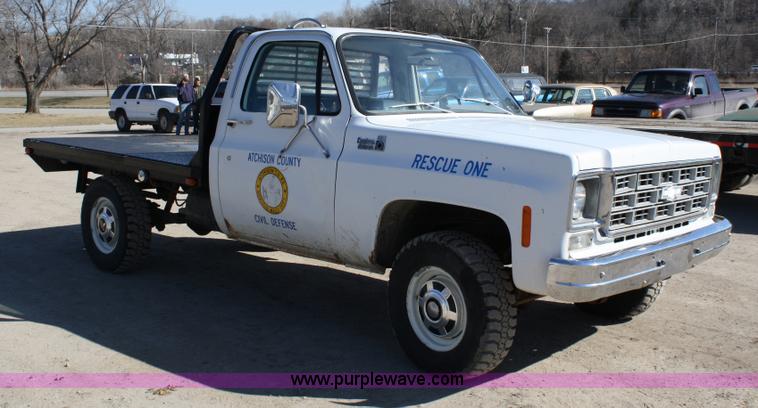 image for item 5059 1977 Chevrolet Custom Deluxe 20 pickup