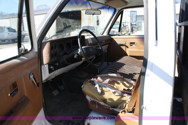 image for item 5060 1988 Chevrolet Custom Deluxe 30 pickup