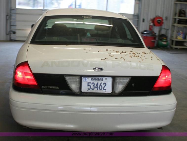 image for item 6152 2002 Ford Crown Victoria Police Interceptor
