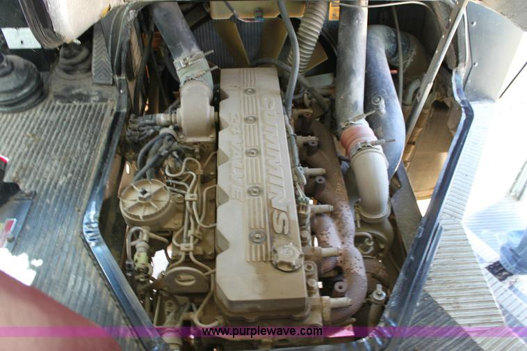 image for item 6329 2000 Blue Bird TC2000 school bus