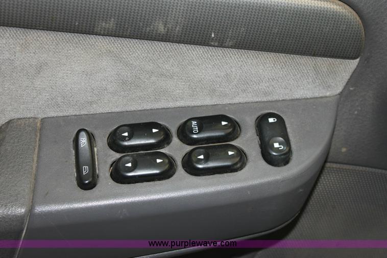 image for item 6343 2004 Ford Explorer XLT SUV