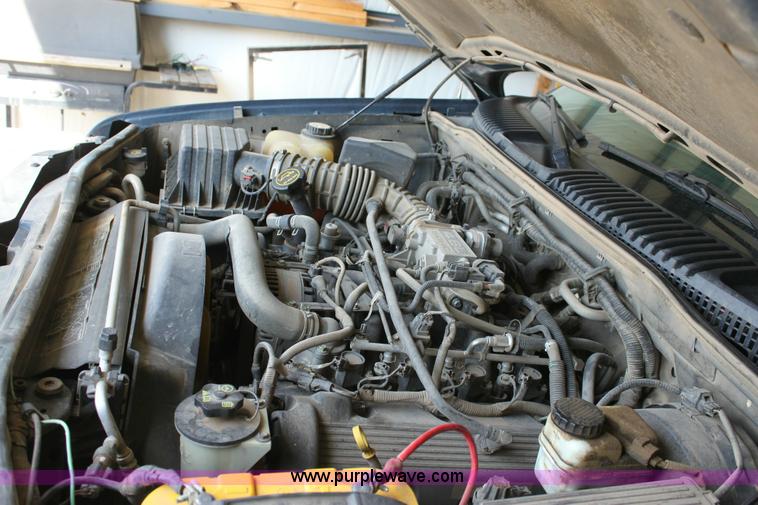 image for item 6343 2004 Ford Explorer XLT SUV