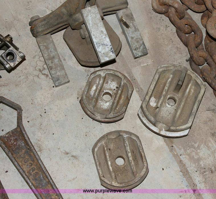 image for item 6396 Assorted tools and industrial supplies