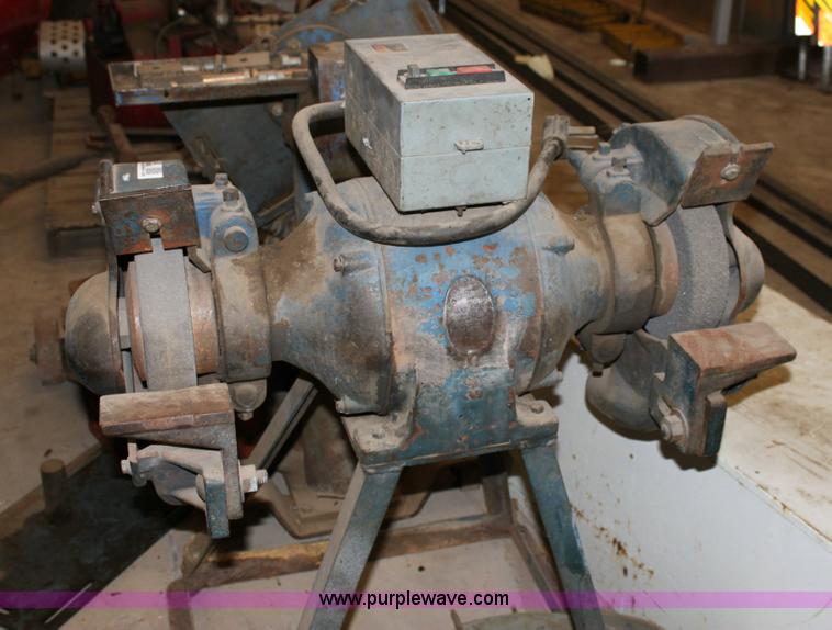 image for item 6400 Cincinnati grinder