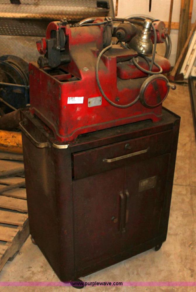 image for item 6403 Knock-out valve grinding machine