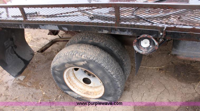 image for item 6421 1985 GMC K3500