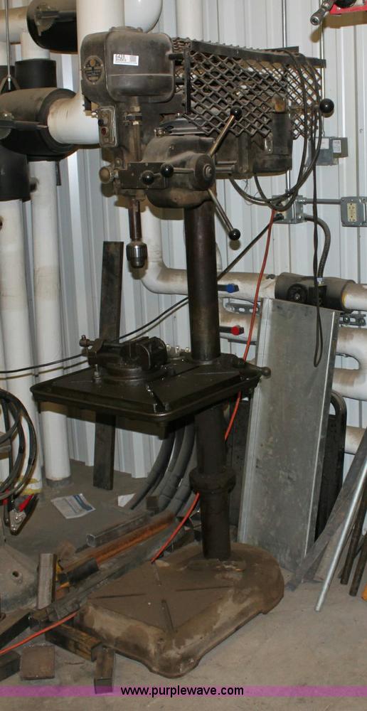 image for item 6428 Walker Turner drill press