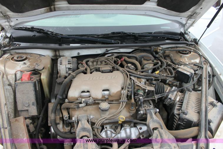 image for item 6429 2001 Pontiac Grand Prix SE