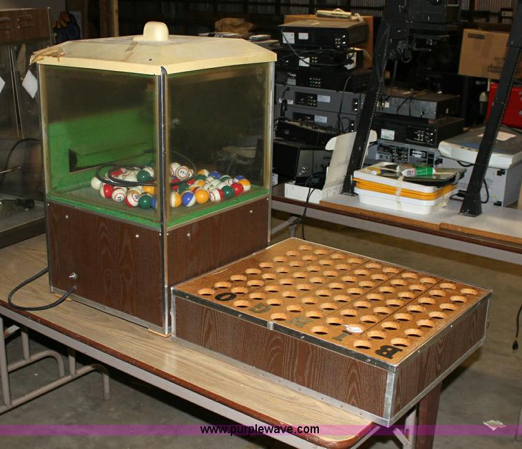 Bingo King bingo machine in Hutchinson, KS Item 6449 sold Purple Wave