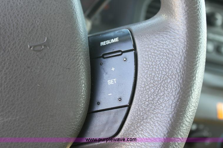 image for item 6528 2006 Ford Crown Victoria Police Interceptor