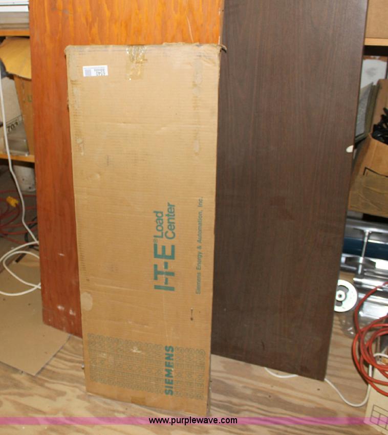 image for item 6540 Siemes three phase 200 amp breaker box